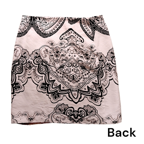 Silk Skirt Lined, Large Print, Navy & White, Size 8 - Picture 2 of 6